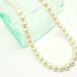 新色追加◎今だけお得キャンペーン◎定番　２ＷＡＹ　コットンパールのネックレス　３８～４５ｃｍ長さ自由