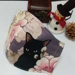 ■黒猫マスクシリーズ◼️ 黒猫と牡丹 立体マスク 黒猫パープルB