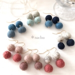 ぽんぽんフェルトボールピアス