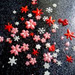 選べるレジン封入mix20個＊雪の結晶＊紅葉＊金魚＊桜