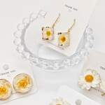 本物のお花のアクセサリー　花かんざし　フック　ピアス　イヤリング