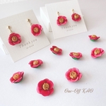  椿【じゅわグラレッド】揺れるプチ革花ピアス&イヤリング　アレルギー対応　革アクセサリー