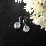 Swarovski ホワイトパティナ フックピアス