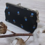  刺繍 がま口ポーチ  心花
