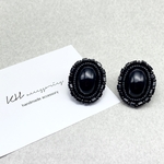 Black×Black　W縁取り刺繍ピアス/イヤリング