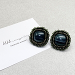 green×green　W縁取り刺繍ピアス/イヤリング