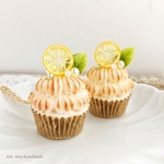レモンメレンゲパイのネックレス(lemon pie /ペンダント/フェイクスイーツ/フェイクフード/食品サンプル/スイーツデコ)