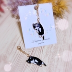 《お嫁入り*2》可愛いシンプル♡黒猫のマスクチャーム♡ 【ピアス･イヤリングへ変更可能‼︎変更希望の方はメッセージください♡】首輪チャームにもどうぞ♡