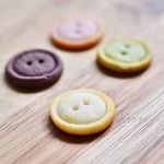 ミニボタンクッキーのブローチ