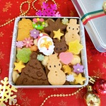 12月上旬より順次発送開始✨メルヘンチックな🎄クリスマスクッキー缶 (四角缶）✨
