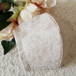 【すごい人気❤️】冬におすすめ　レースマスク　ペイズリー　ベージュ　冬用マスク　刺繍　刺繍マスク　レース　マスク　冬　おしゃれマスク　冬マスク　大人用マスク　成人式　結婚式　バレンタイン　　