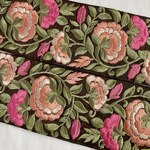 インド刺繍リボンᢂ インド刺繍/インドリボン/刺繍リボン/刺繍/リボン/シルクリボン/シルク/トリム/ブレード/ジャガード/ジャガードリボン/チロリアンテープ/レース/チュール/インド/チュールレース