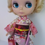 ブライス 着物 振袖 リカちゃん着物 振袖   桜流水