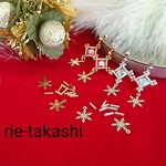 キット🍀選べる２色🎵キラキラキューブと雪の結晶ピアス/イヤリング