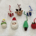 羊毛フェルト　クリスマスオーナメント