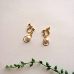 gold dropとコットンパールのイヤリング＊＊