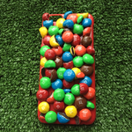 チョコだらけのスマホケース カバー   マーブルチョコ？m＆m？ フェイクスイーツ