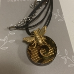 和柄蜂🐝パーツ付きネックレス　黒
