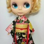 ブライス 着物 振袖 リカちゃん着物 振袖   黒