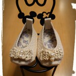 メルちゃん 靴 ⭐リバティ⭐フェリシテ⭐アイボリー×ラメ入りベージュのリボン⭐パール  