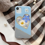 【ダスティブルー】ハート窓とキラキラビジューたち ♡ バイカラー押し花スマホケース