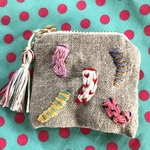靴下柄刺繍ミニマムポーチ♪