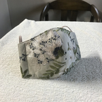 花刺繍生地の立体マスク