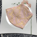 豪華刺繍マスク