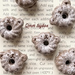 チョコくまクルーラードーナツ【観賞用・片耳ピアス・片耳イヤリング】