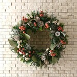 〈betty0357様専用ページ〉クリスマスグリーンとサンキライのリース(27cm)