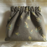 秋色バネ口ポーチ