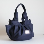 Mサイズ　 ネイビー無地生地　ころりんバッグ♪　Fm2 Lab.