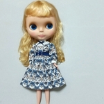 (12月販売予定 ⑯)オオカミ柄🐺LIBERTYプリントのクラシカルワンピース　ブライス　リカちゃん　アウトフィット