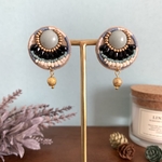 ビーズ刺繍＊ミントグリーンエスニックなピアス