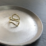 (834)design ring 1個　ゴールドカラー　開口指輪