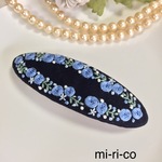 青バラとかすみ草の花刺繍 バレッタ