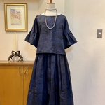 3000円OFFSALE 着物リメイク　濃紺紬　ギャザースリーブ　スカート（裏地付き）ハンドメイド
