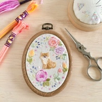 [rinrakiさま用ページ]つるバラ刺繍と柴犬手刺繍フープ