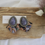 ブルーマーブルしずくのビーズ刺繍×刺繍リボンピアス　イヤリング