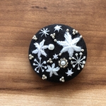 ビーズ刺繍 雪花（ヘアゴム/ブローチ）