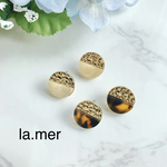 べっ甲×ゴールドピアス