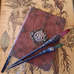 ◇再販◇魔女見習いのグリモワール (魔導書)＊装飾に一部変更あり 