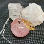 〖再販〗幻想ノ林檎　大玉　ローズクォーツ【レジン　ネックレス　キーホルダー　インテリア】