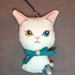 子猫のバックチャーム（ブローチ）