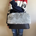 2way・あったかほわっほわの黒☆オーバルかごバッグ♪大きめ☆フェイクファー☆シルバーグレー☆受注製作です。