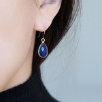K10 ラピスラズリ ペアシェイプカット ピアス/イヤリング