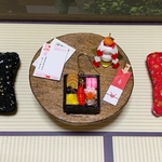 《片耳》豪華に10種を独り占め！おせちのピアス