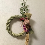 しめ縄リース　お正月飾り　お花淡いピンク