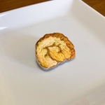 伊達巻きのブローチ