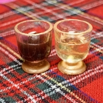 ワインで乾杯〜❗️